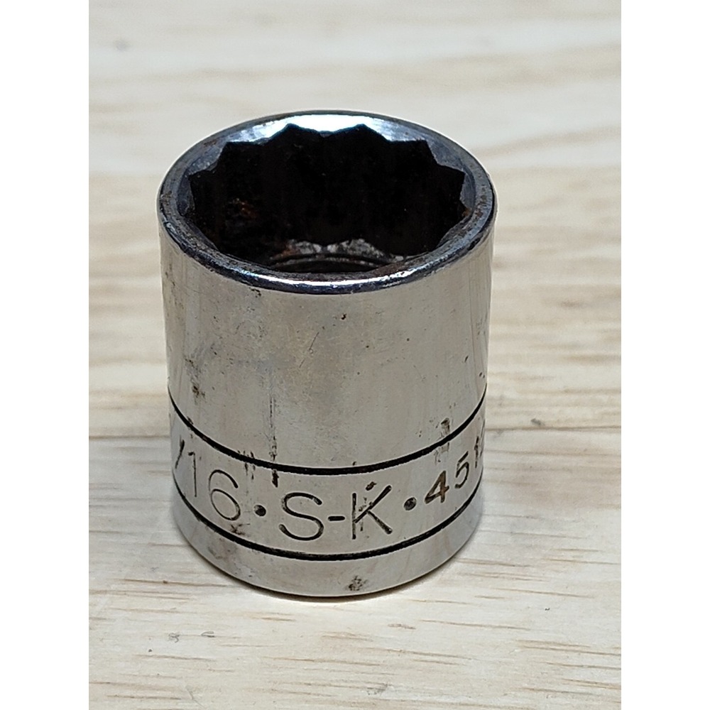 Vintage S-K Made in USA 45122 11/16" Inch SAE 3/8" Drive 12 Pt Socket SK